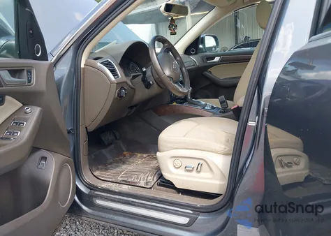 2014 Audi Q5 2.0T Premium from USA, damaged, VIN WA1LFAFP0EA051256